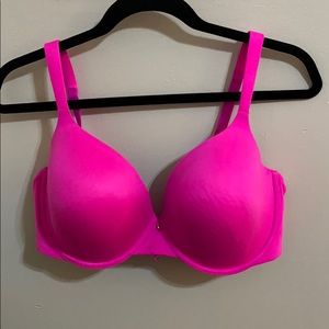 Victoria’s Secret line perfect coverage bra